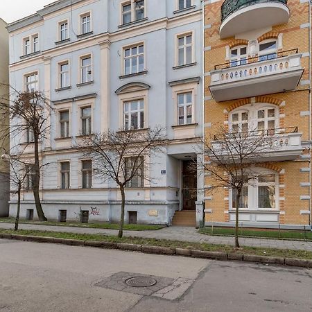 Apartament Szczesliwa Trzynastka กลีวิตเซ ภายนอก รูปภาพ
