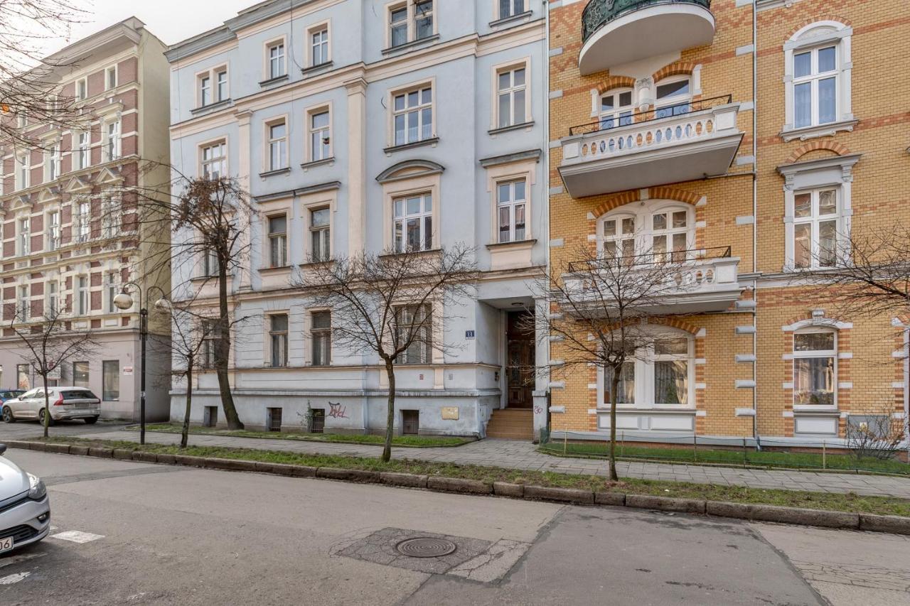 Apartament Szczesliwa Trzynastka กลีวิตเซ ภายนอก รูปภาพ