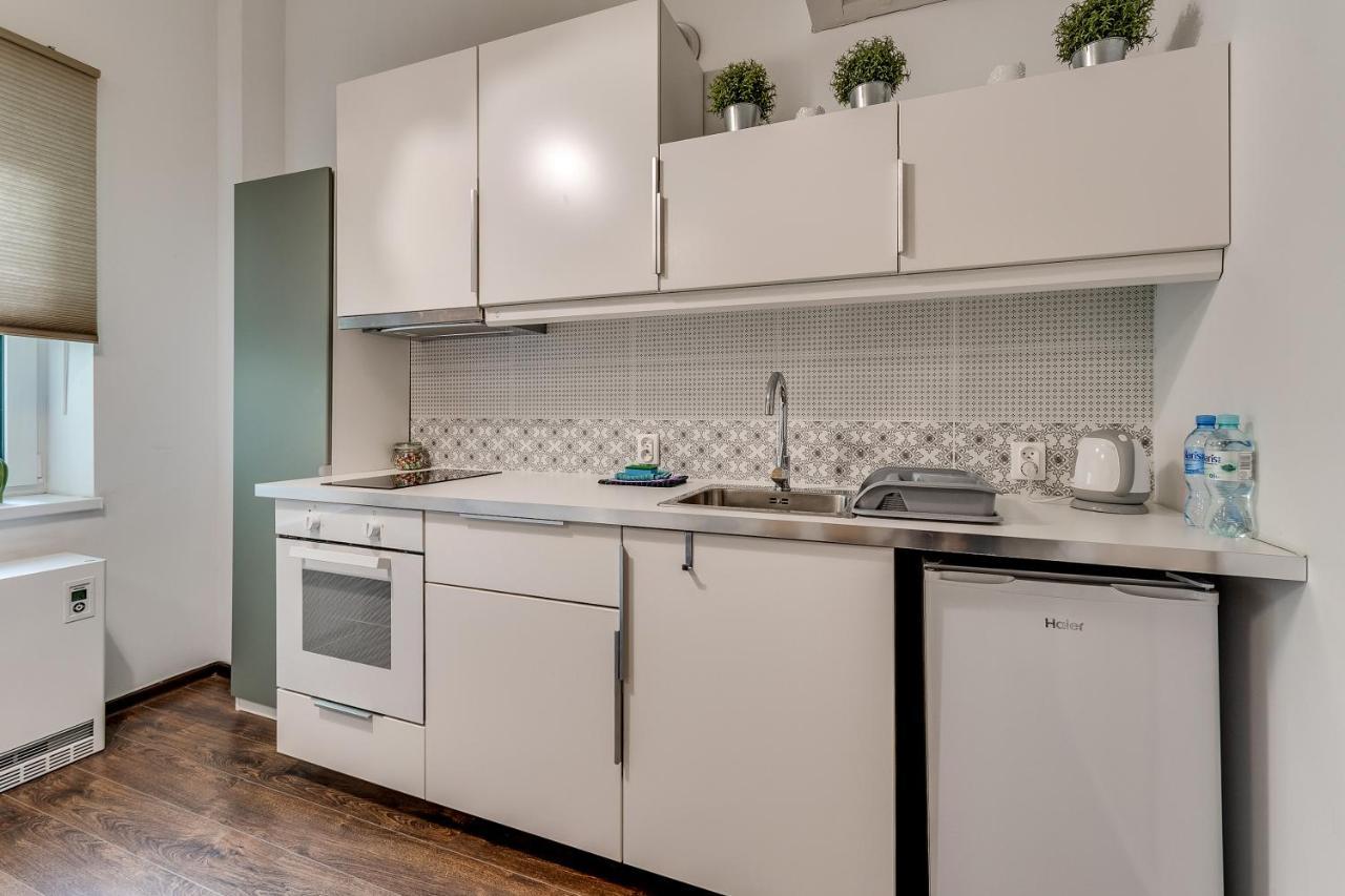 Apartament Szczesliwa Trzynastka กลีวิตเซ ภายนอก รูปภาพ